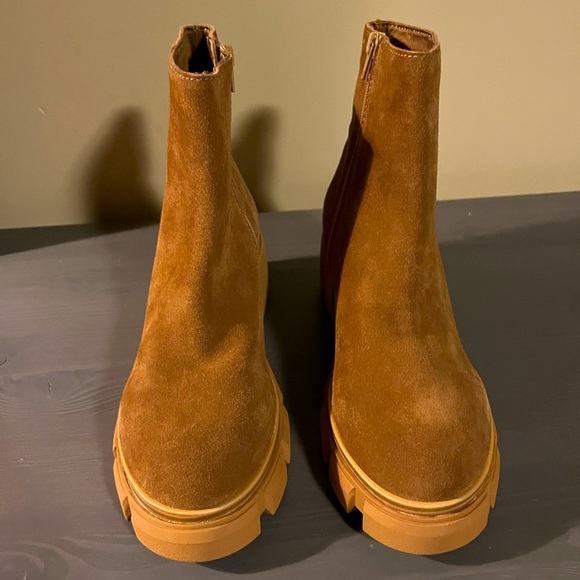 Steve Madden Halt Platform Sued Boots NEW - Picture 3 of 8